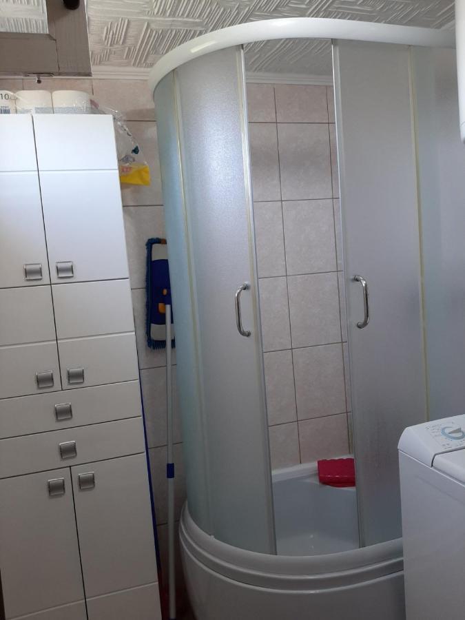 Holiday Home Stella Vrdnik Esterno foto