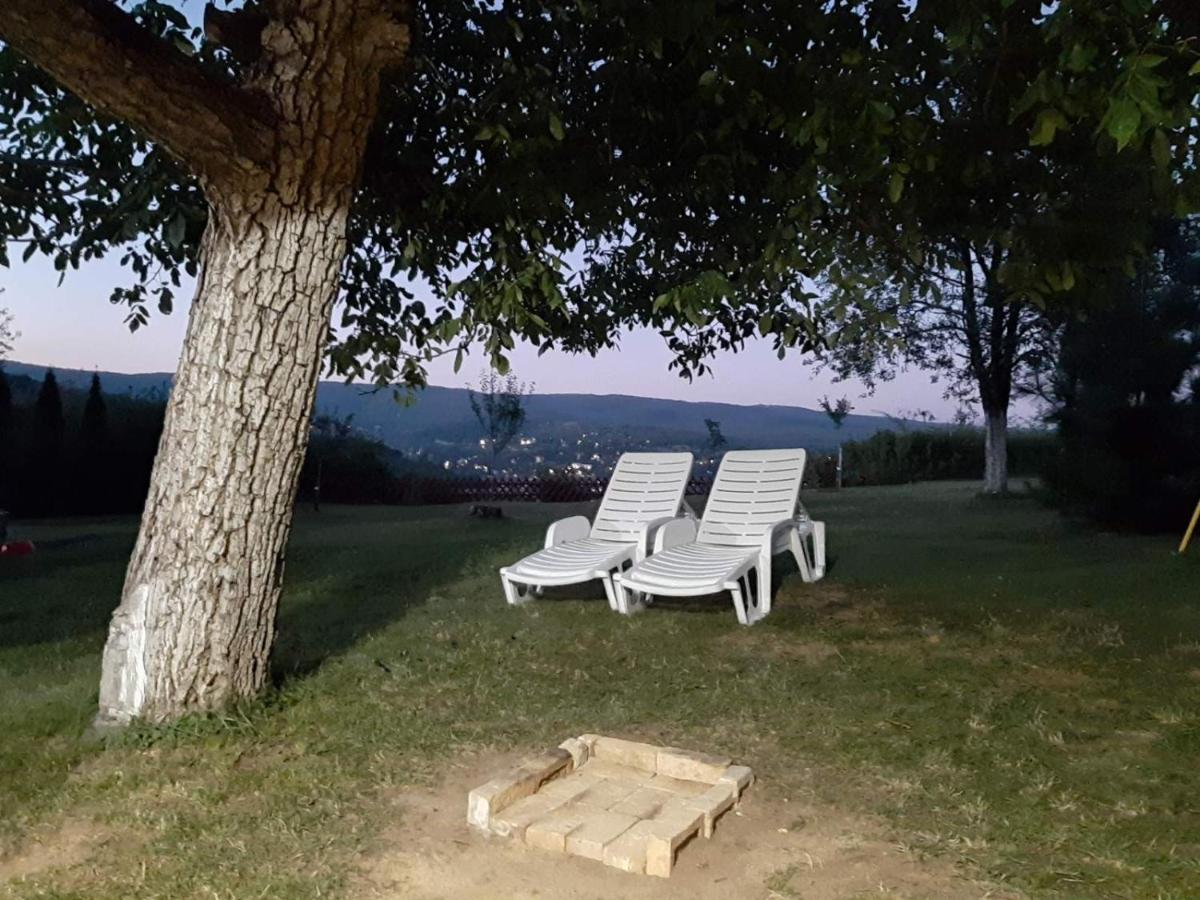 Holiday Home Stella Vrdnik Esterno foto