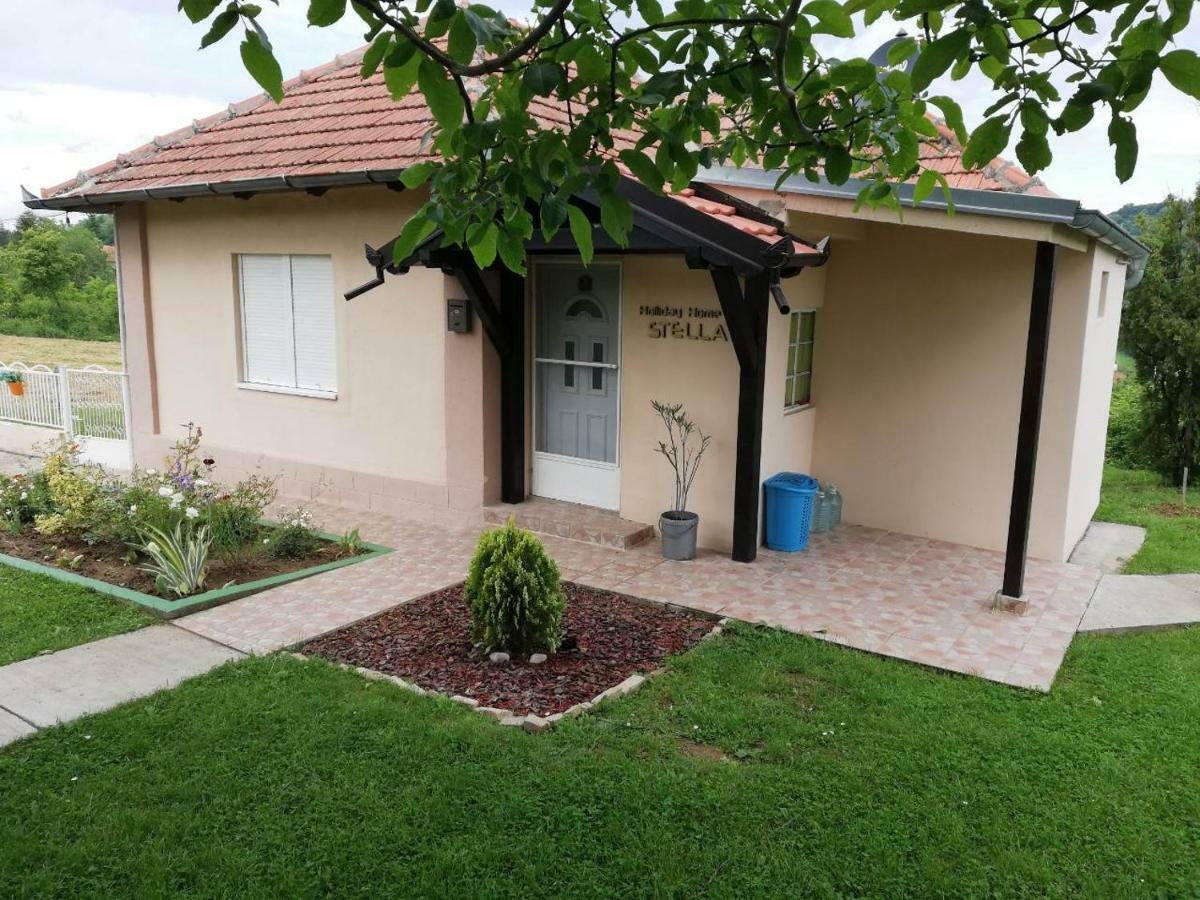 Holiday Home Stella Vrdnik Esterno foto