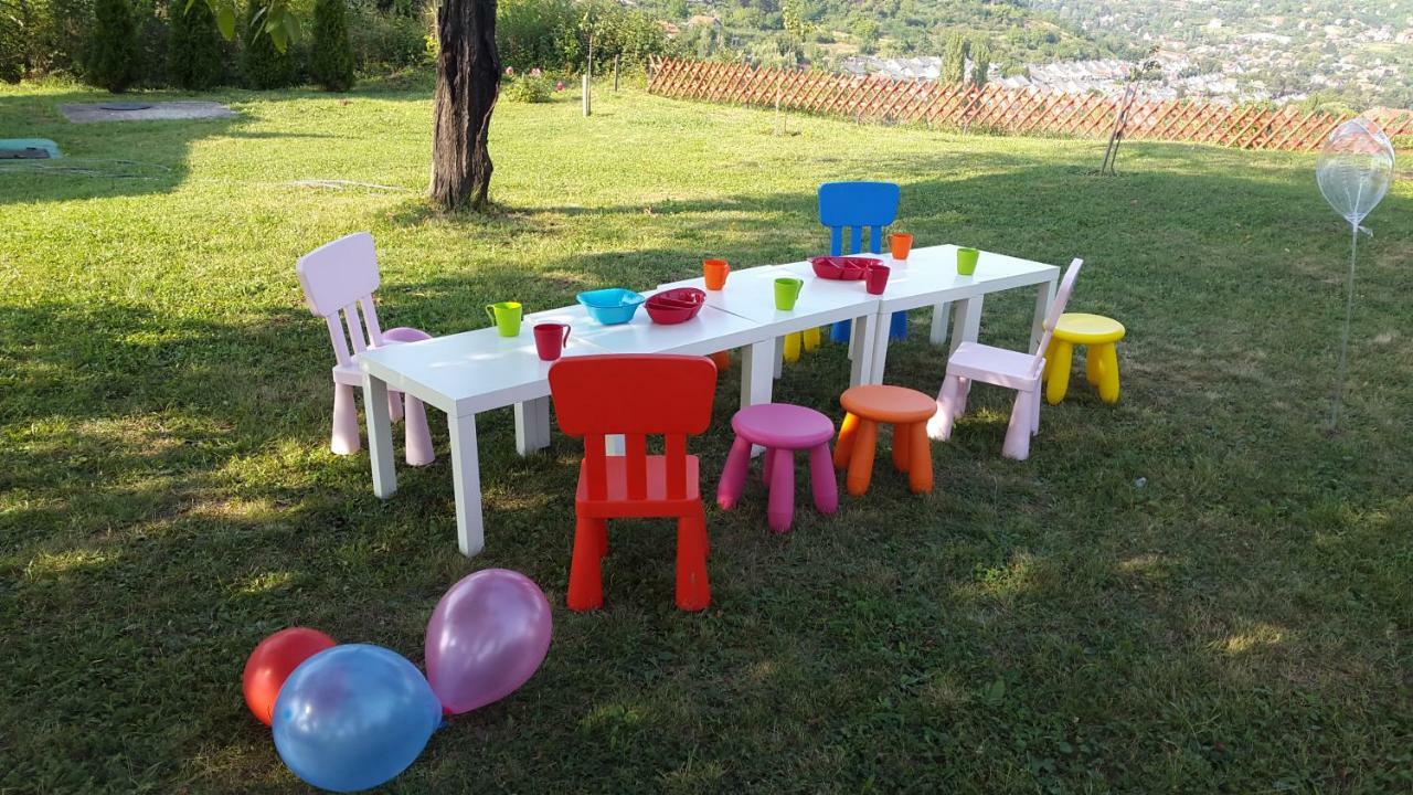Holiday Home Stella Vrdnik Esterno foto